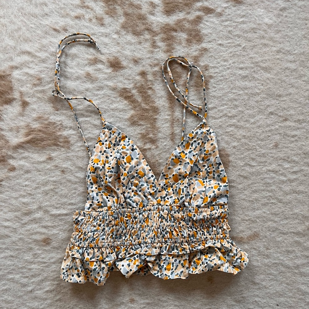 NWOT Sim & Sam Cropped Floral Tank Top